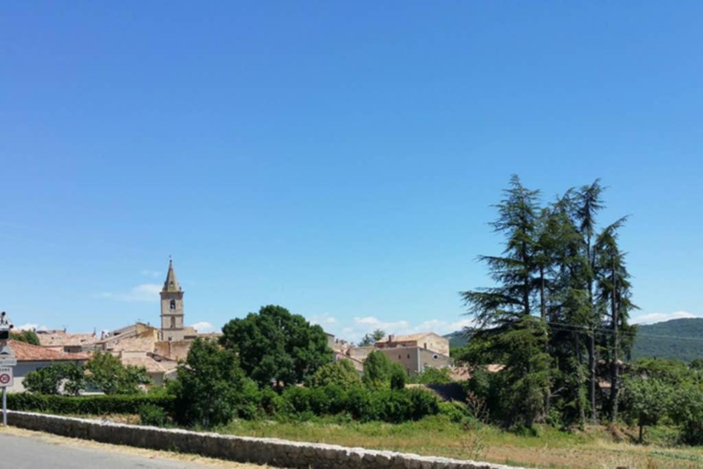 Villa La Lurette, Appartement Et Studio Saint-Étienne-les-Orgues Buitenkant foto