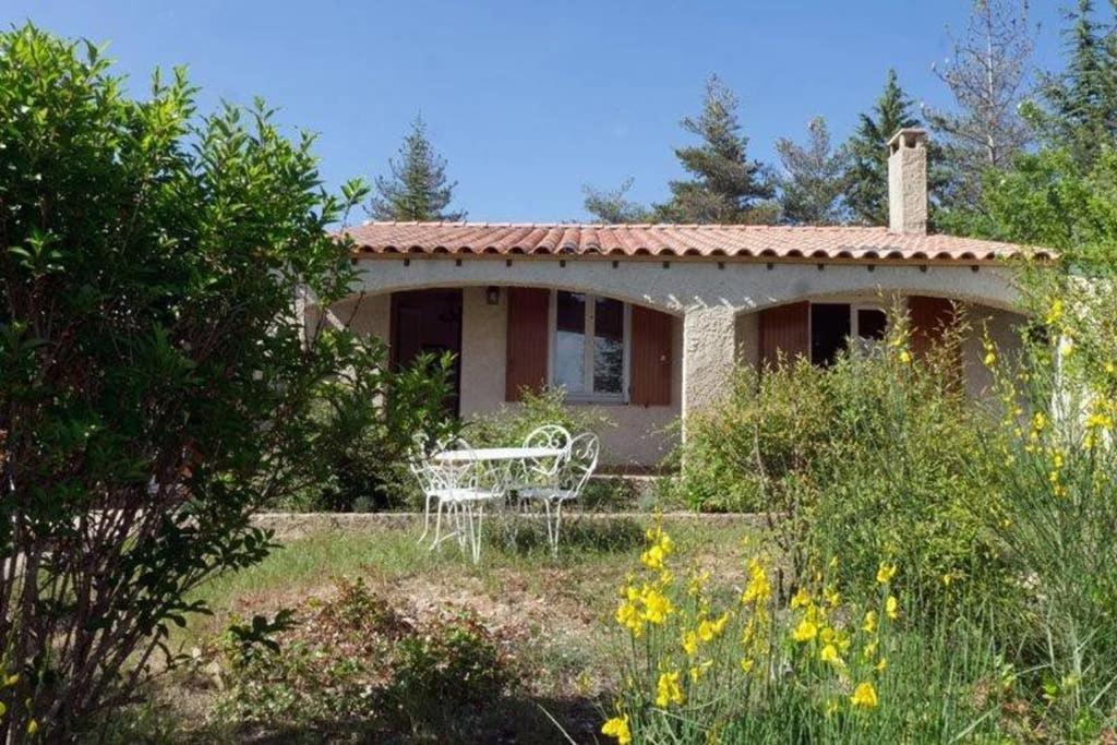 Villa La Lurette, Appartement Et Studio Saint-Étienne-les-Orgues Buitenkant foto